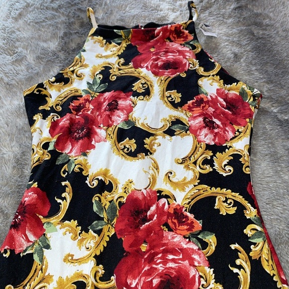 Floral Print Sleeveless Midi Dress 🌹⚜️ - Picture 2 of 5